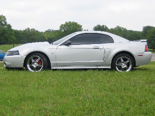 Mustang-GT-4